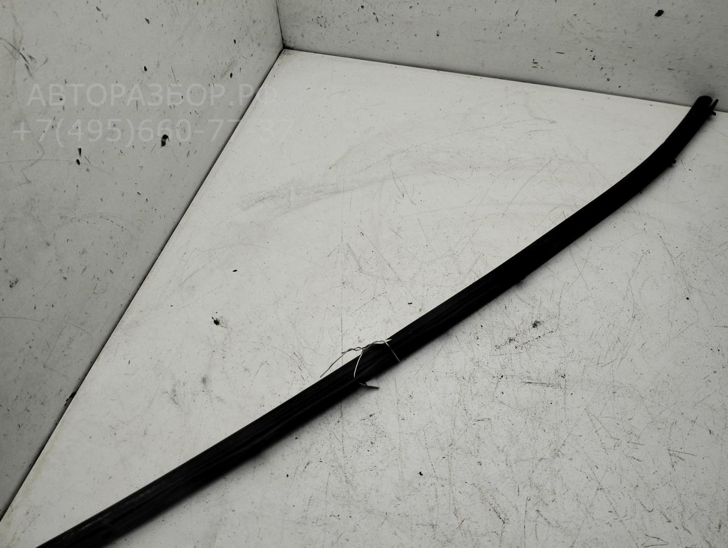 Уплотнитель двери