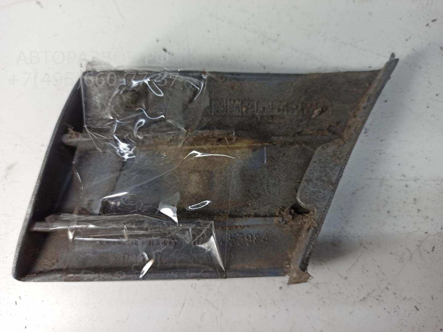 Молдинг заднего крыла правого