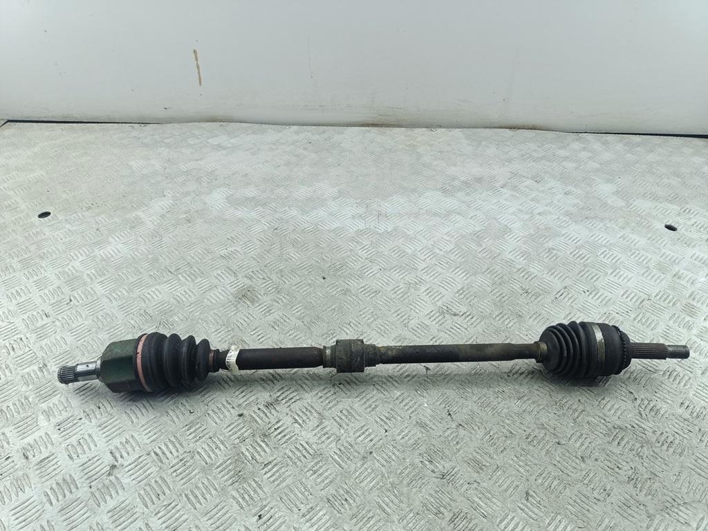 Полуось передняя правая