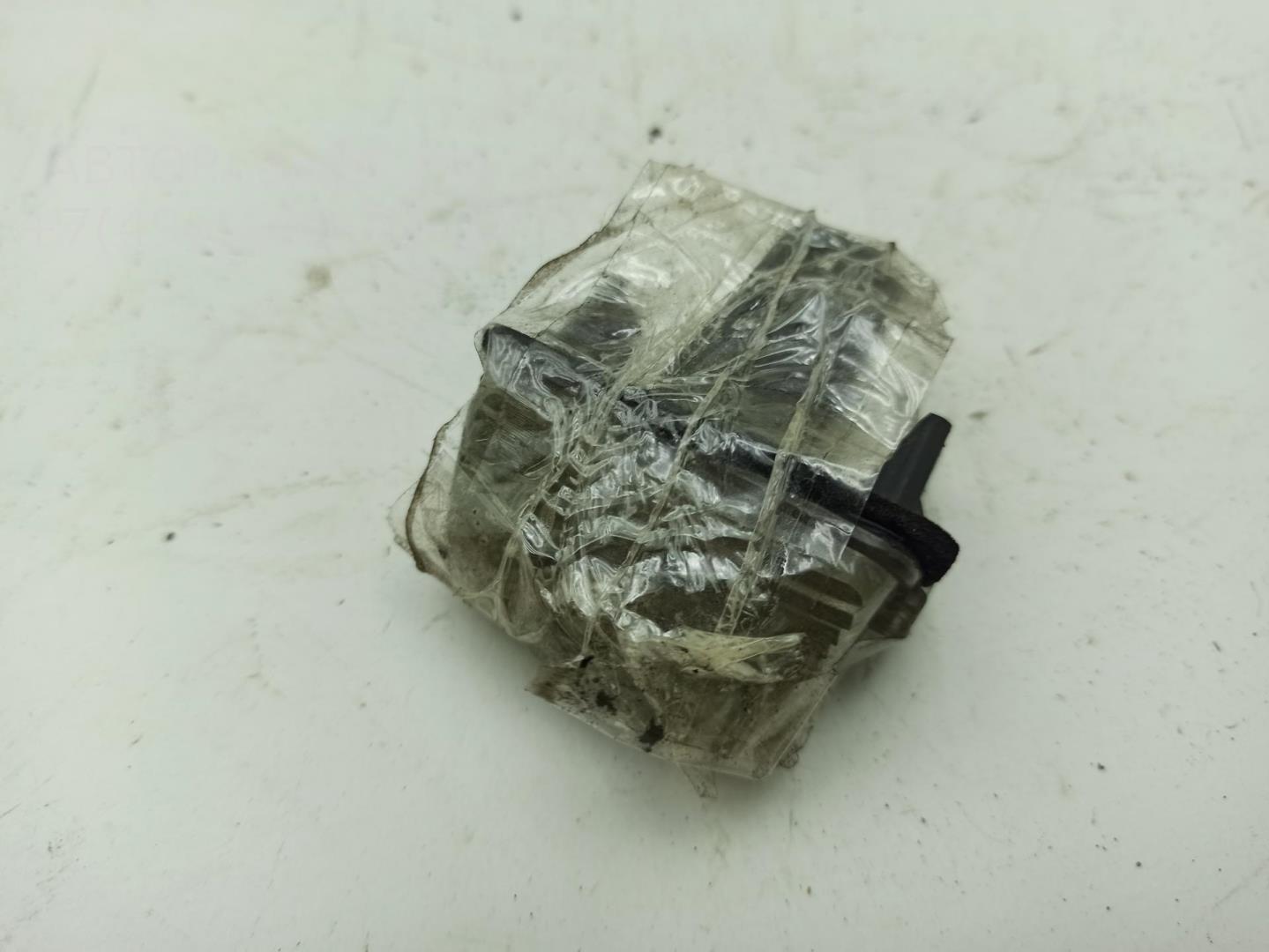 Фонарь подсветки номера