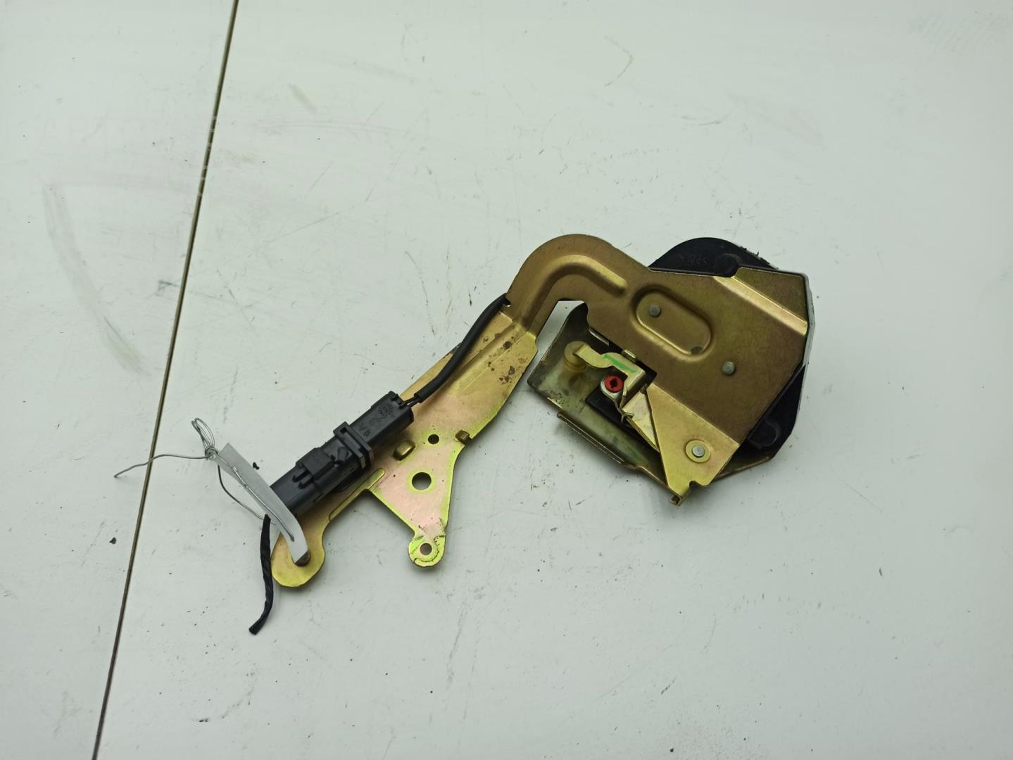 Замок двери сдвижной