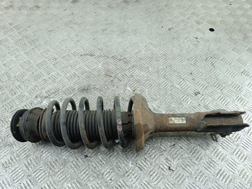 Амортизатор передний правый