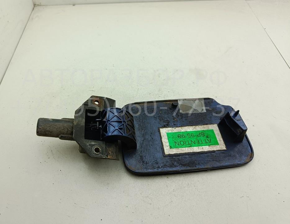 Лючок бензобака