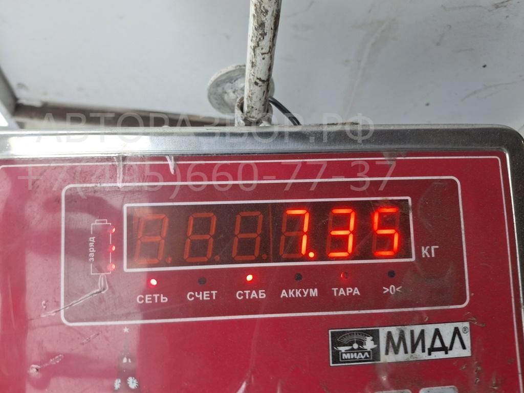 Стекло заднее