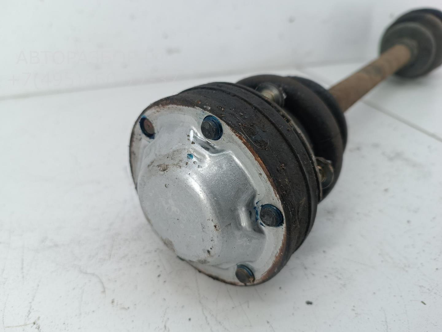 Полуось задняя