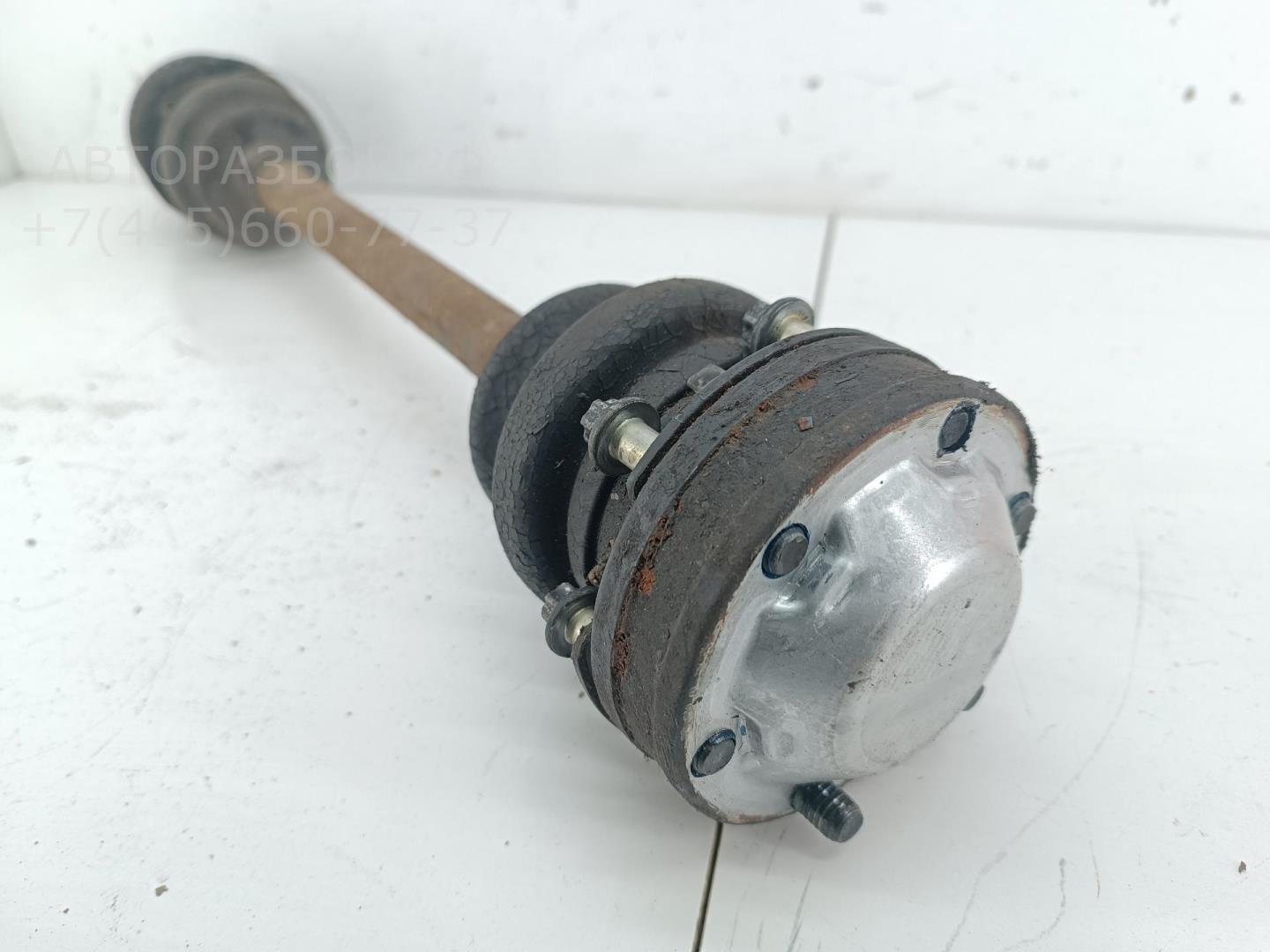 Полуось задняя