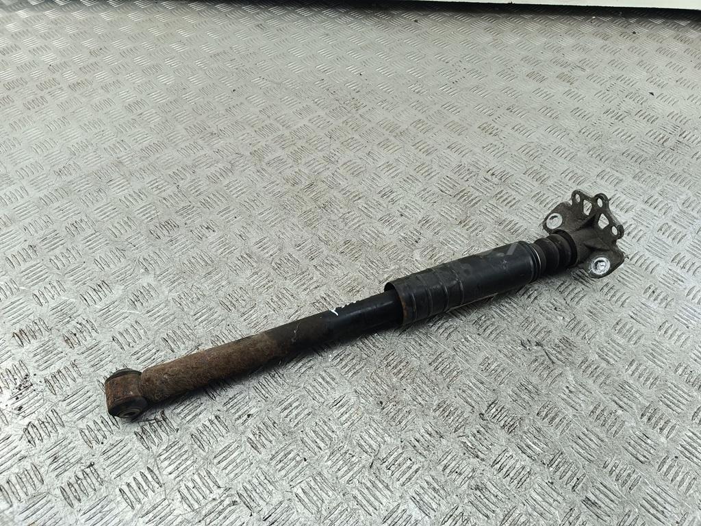 Амортизатор задний правый