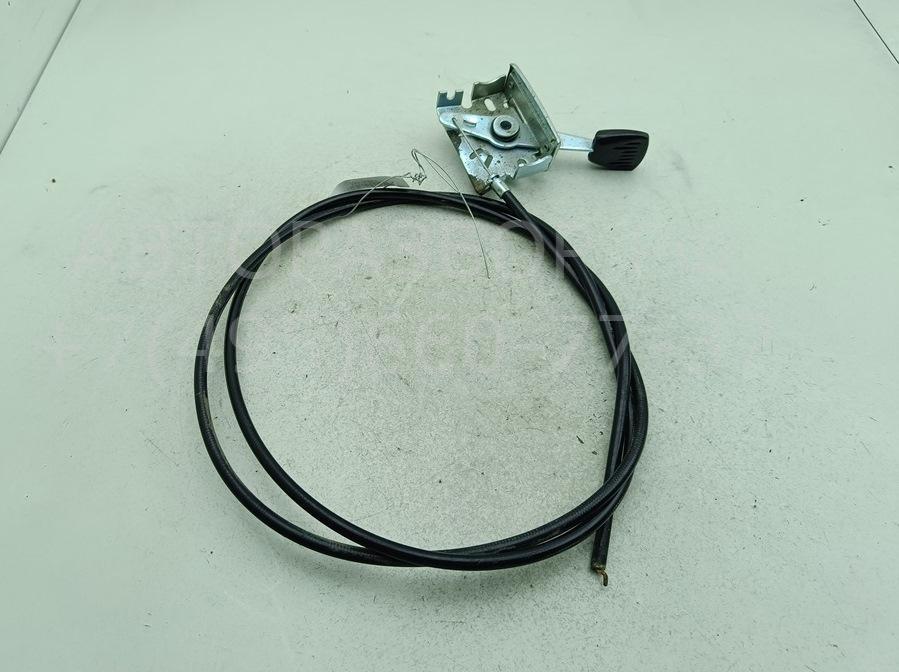 Трос открывания капота