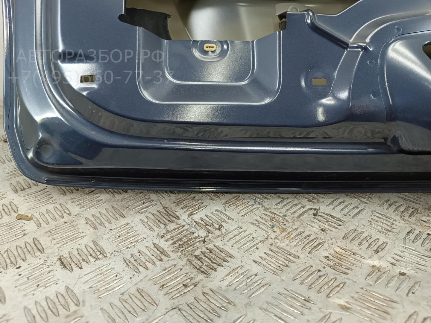 Дверь багажника