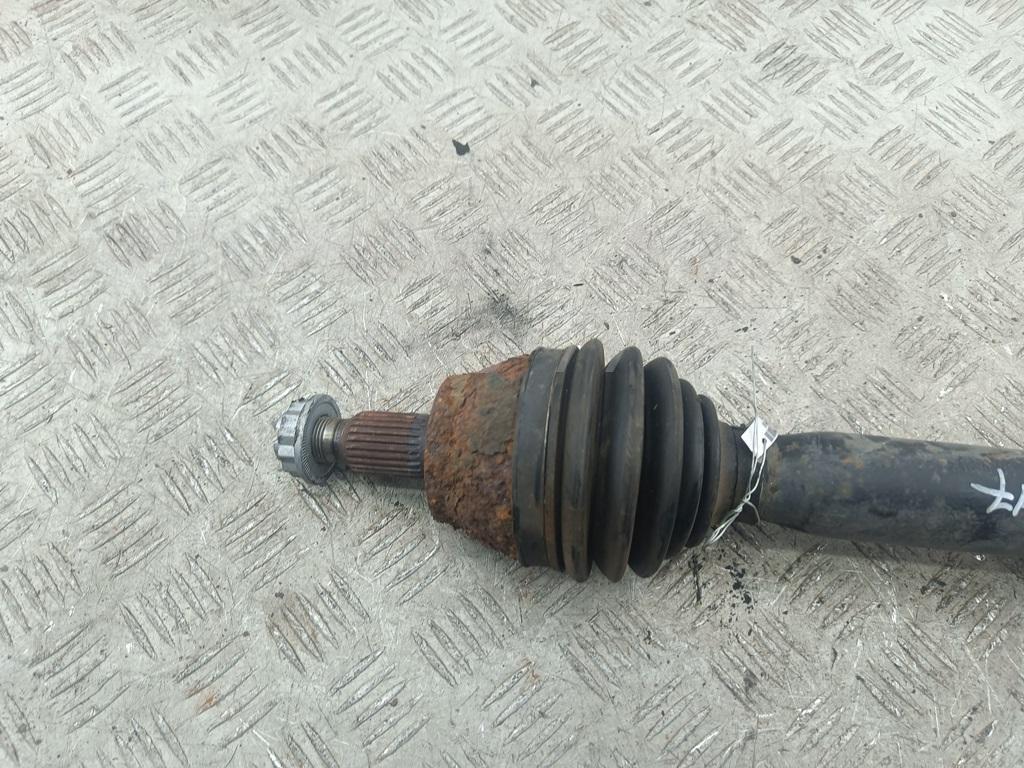 Полуось передняя правая
