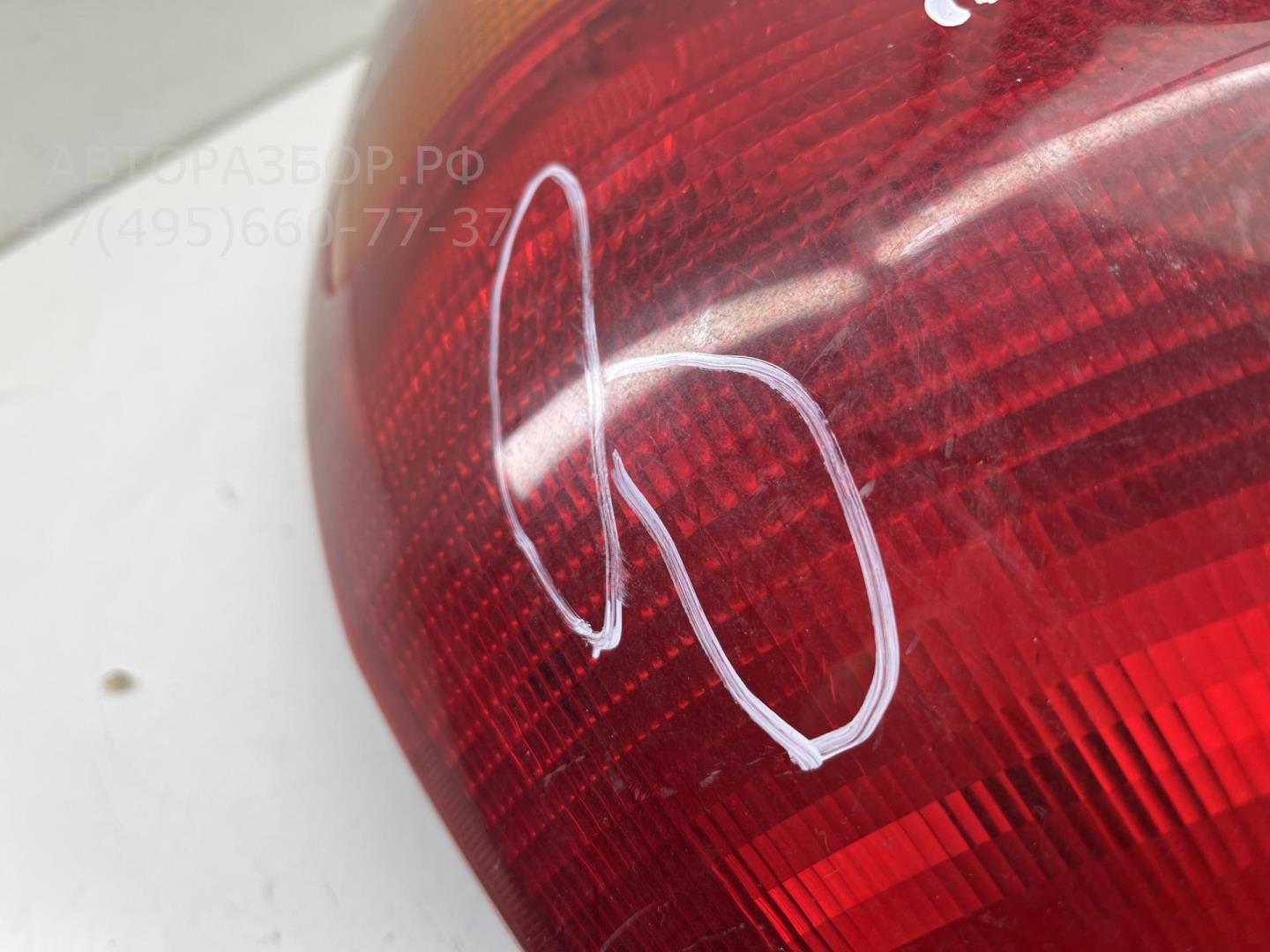 Фонарь задний правый