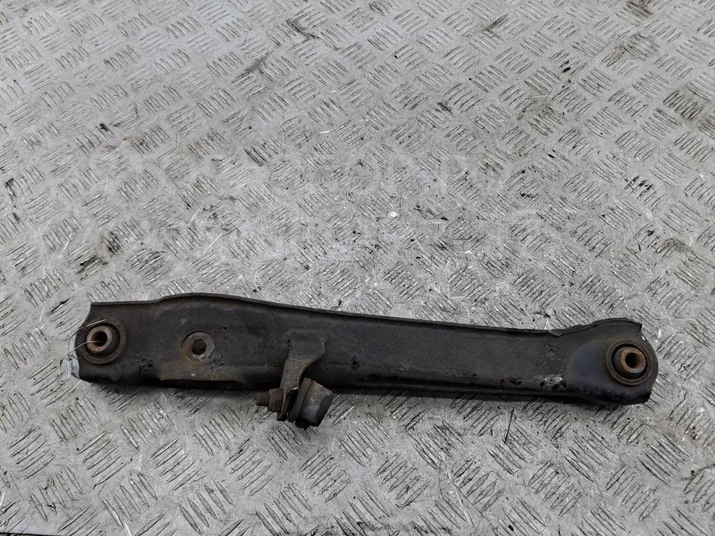 Рычаг задний левый