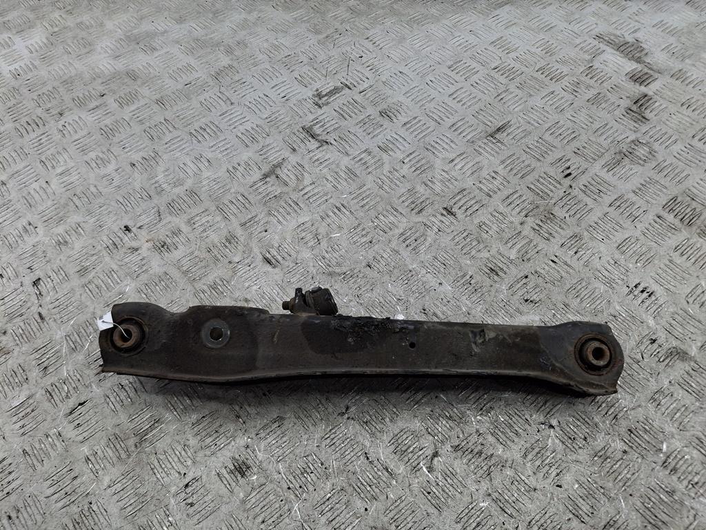 Рычаг задний левый