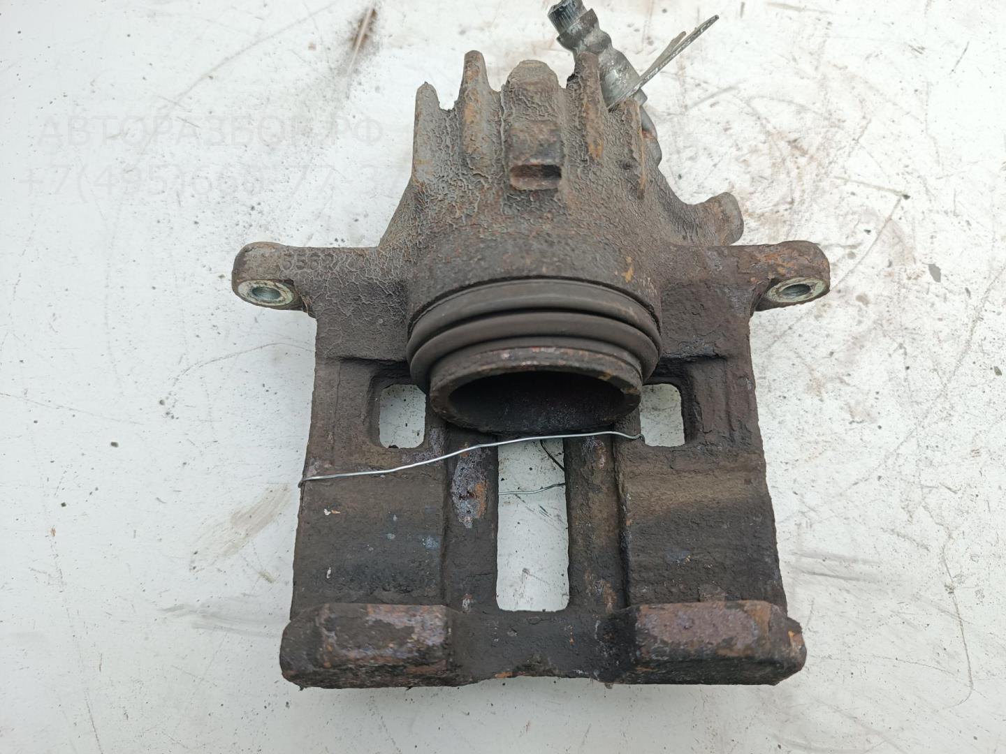 Суппорт передний правый