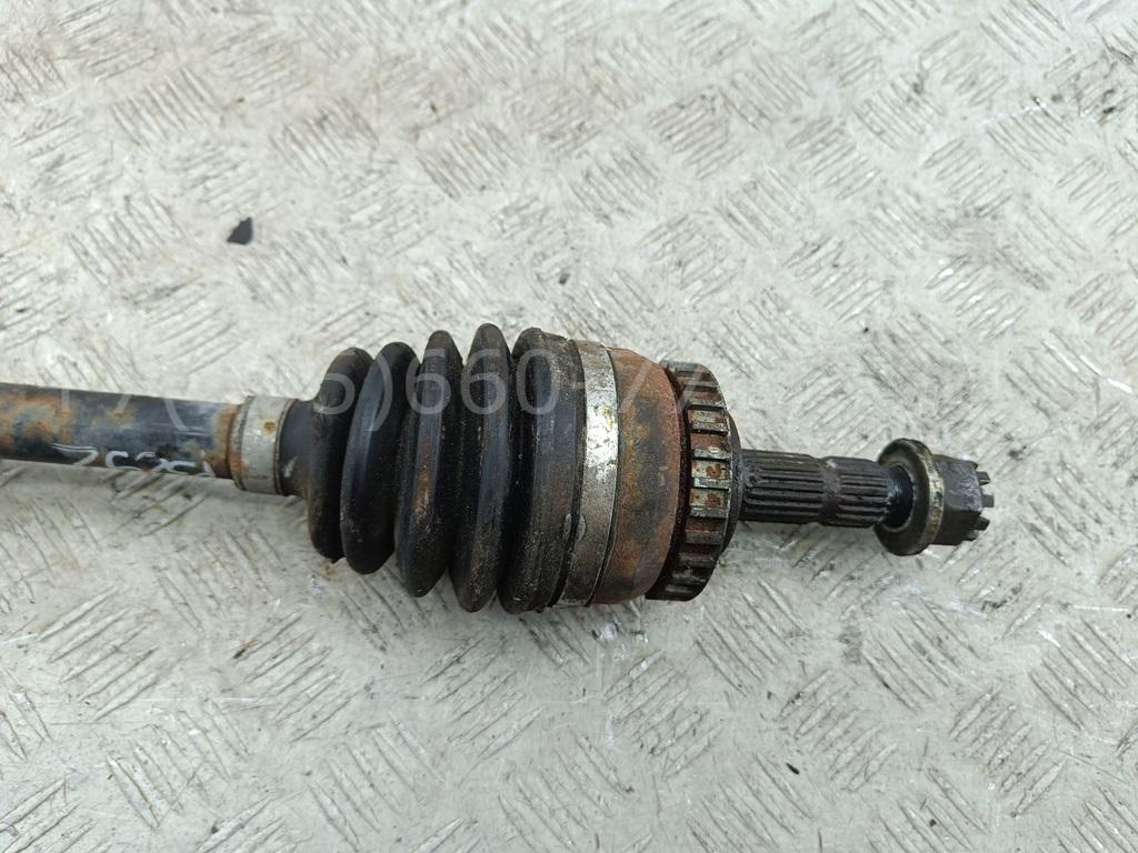 Полуось передняя левая