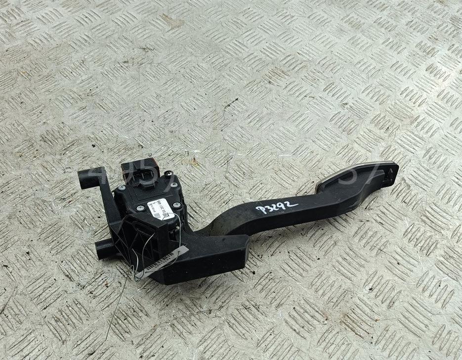 Педаль газа