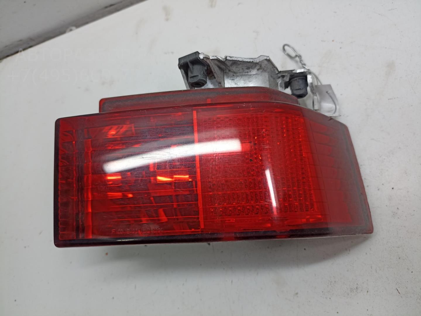 Отражатель в бампер задний правый