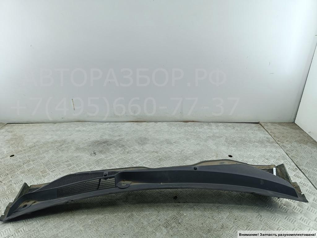 Решетка стеклоочистителей (Жабо)