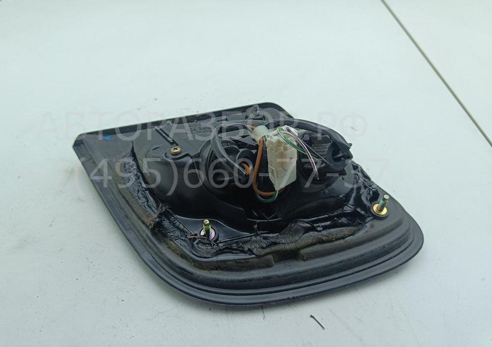 Фонарь задний внутренний левый