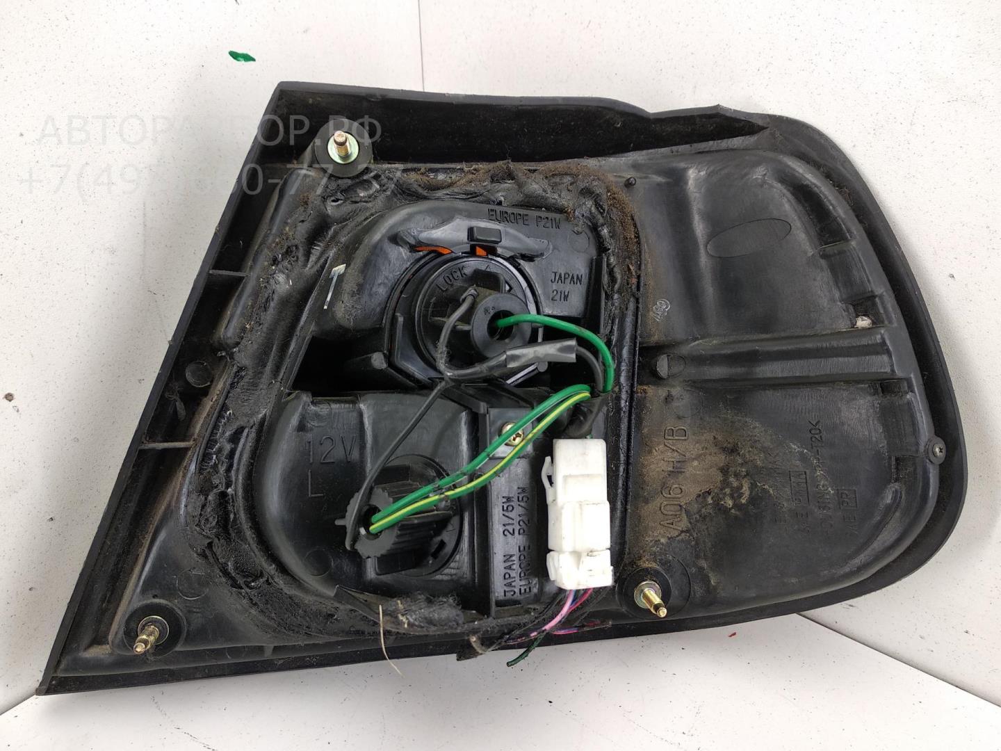 Фонарь задний левый