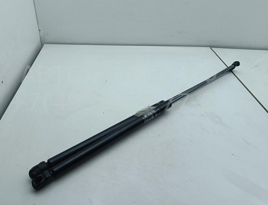 Амортизатор крышки багажника