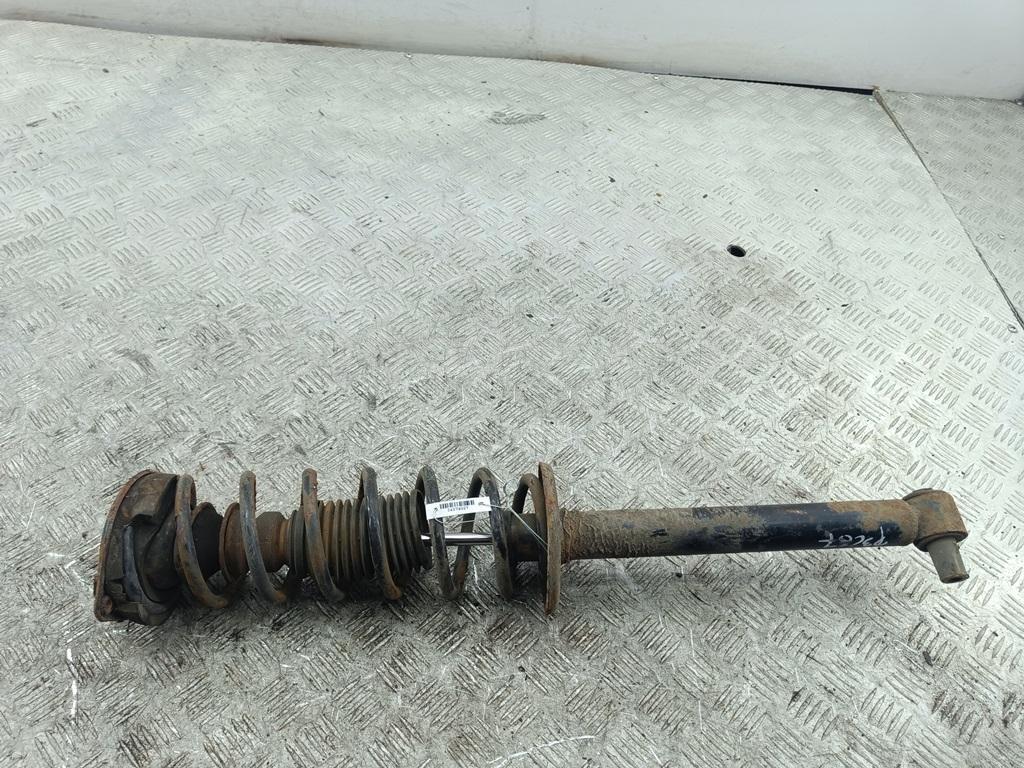 Амортизатор задний правый