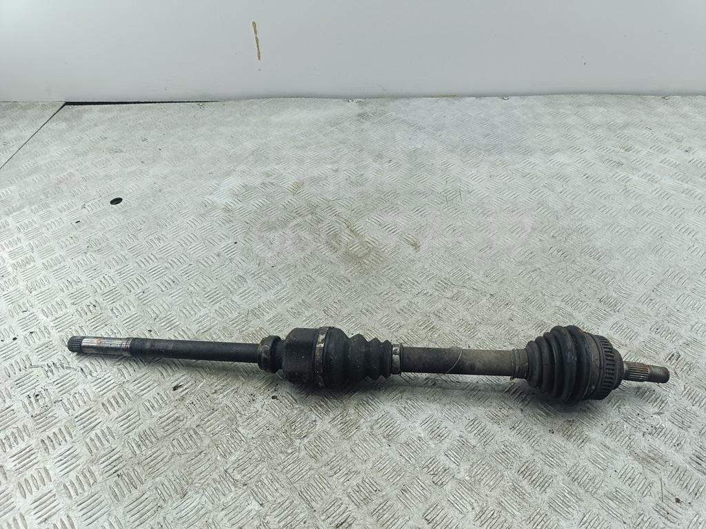 Полуось передняя правая