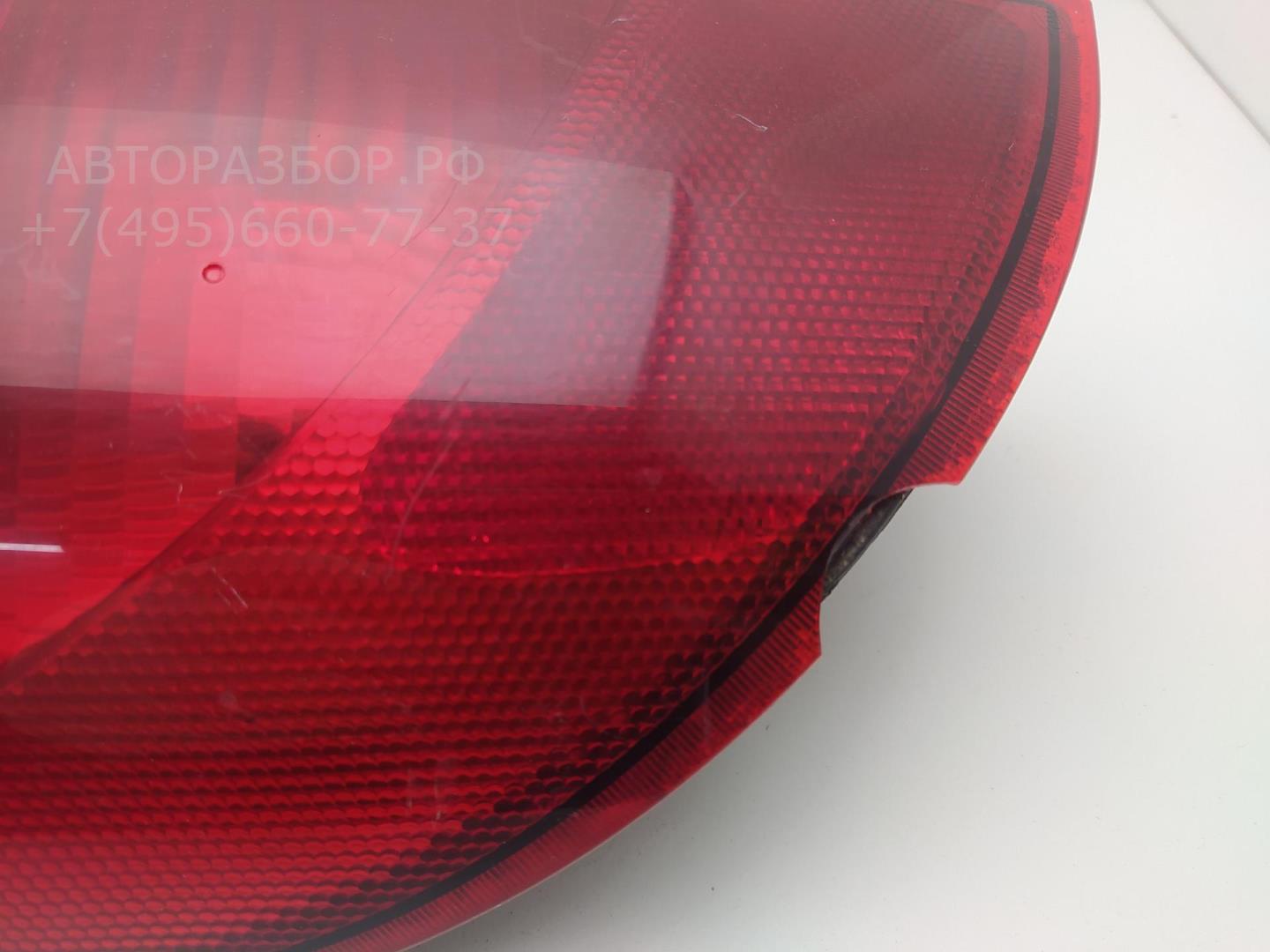 Фонарь задний левый