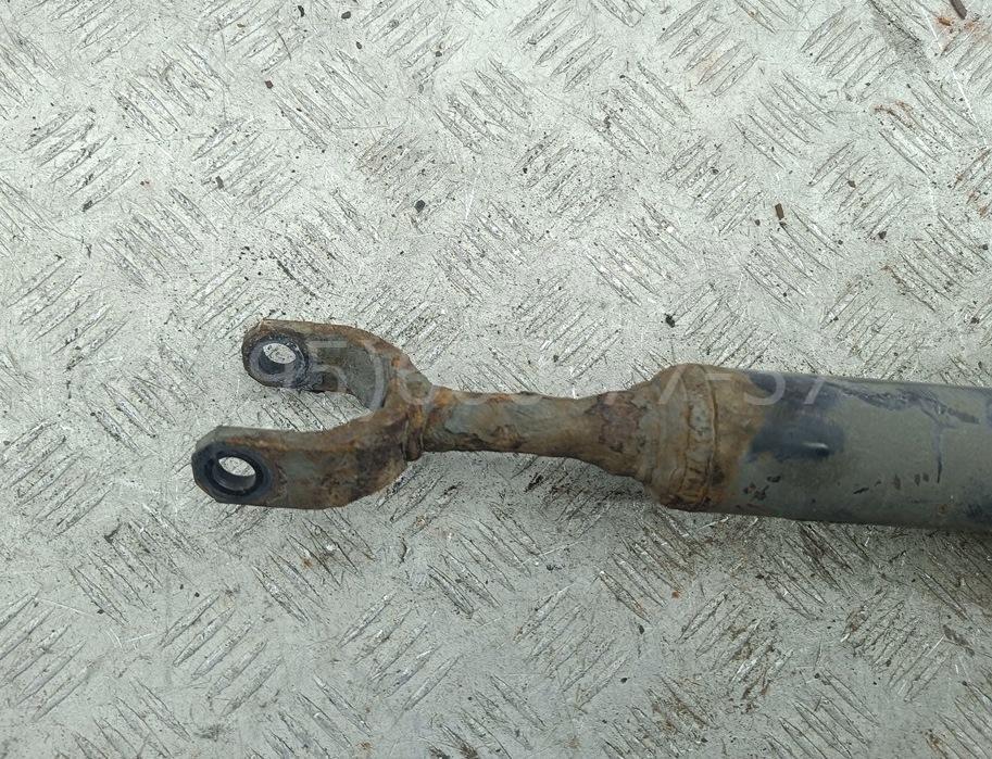 Амортизатор передний левый