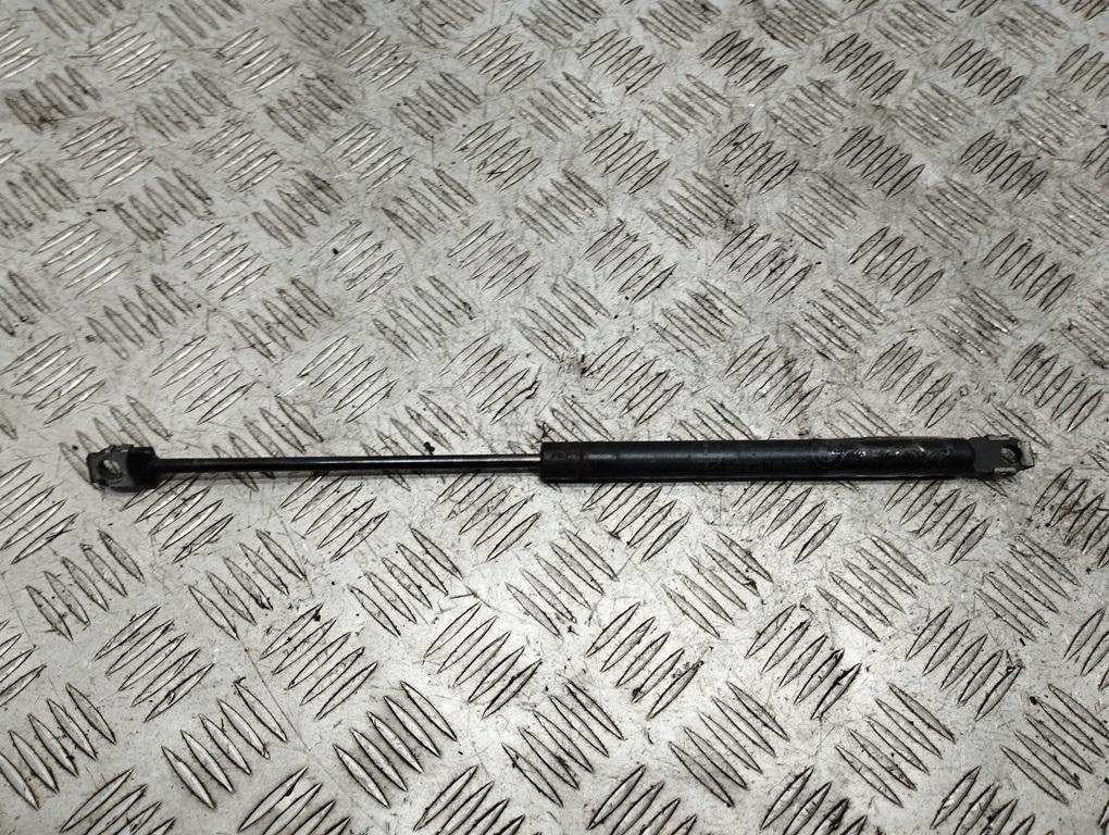 Амортизатор капота