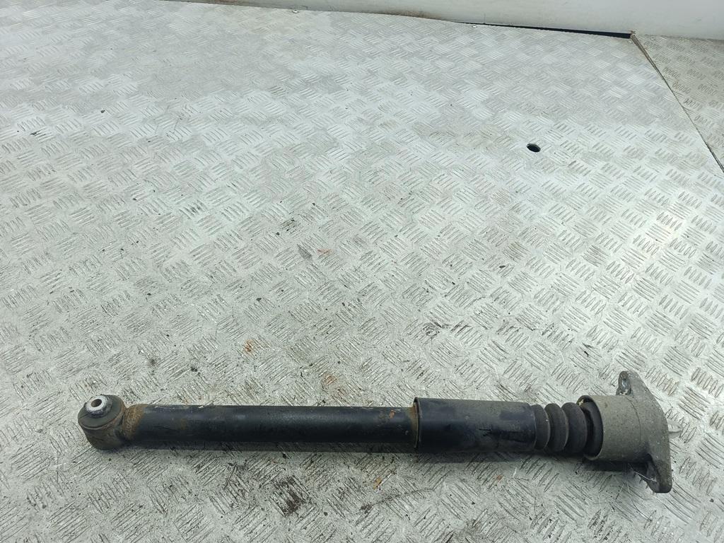 Амортизатор задний правый