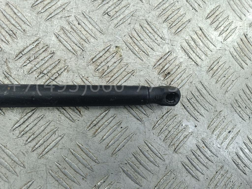 Амортизатор капота