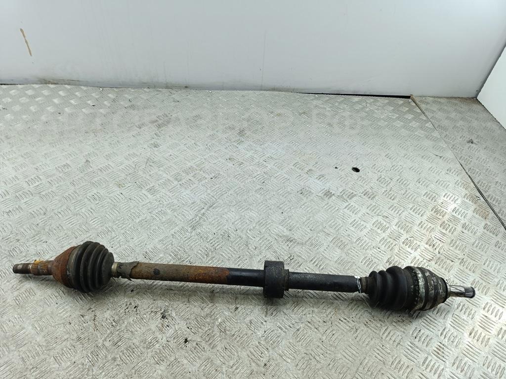 Полуось передняя правая