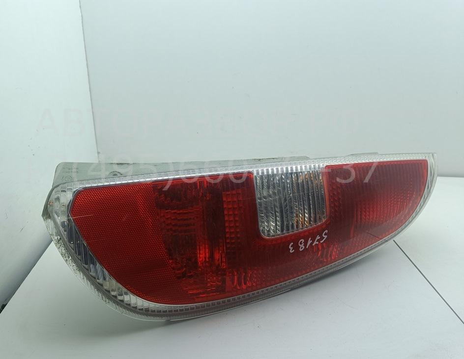Фонарь задний правый