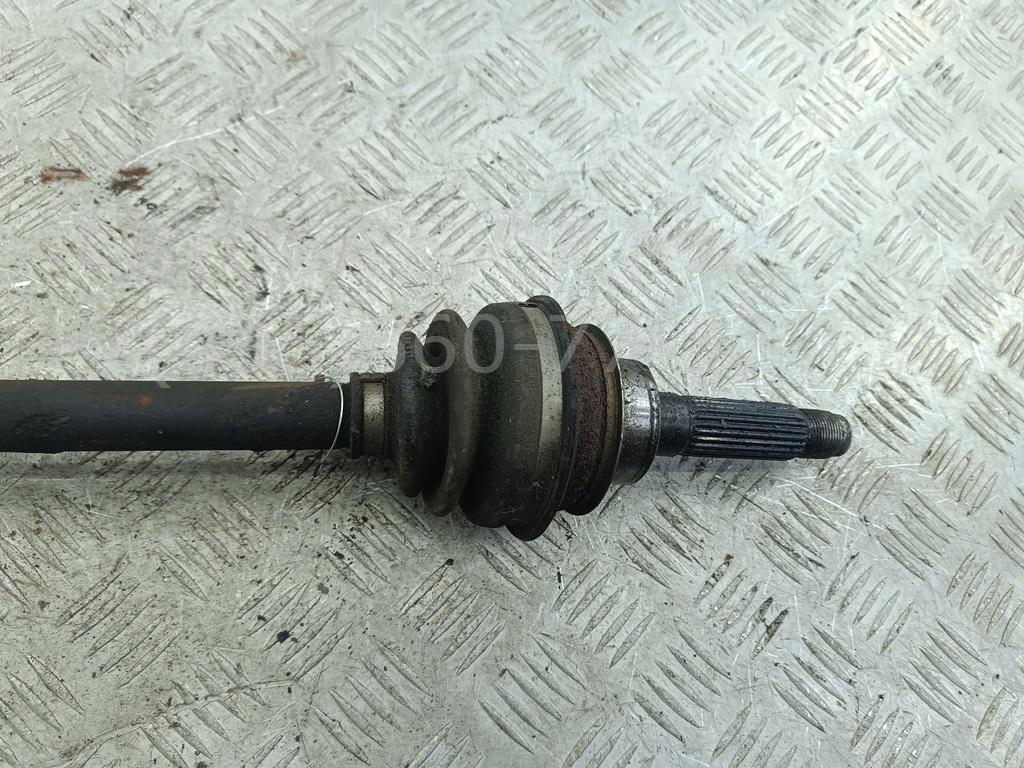 Полуось задняя