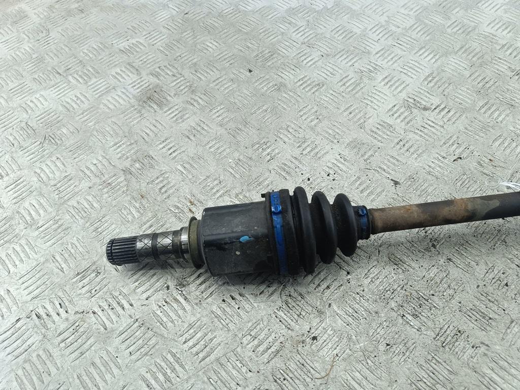 Полуось передняя правая