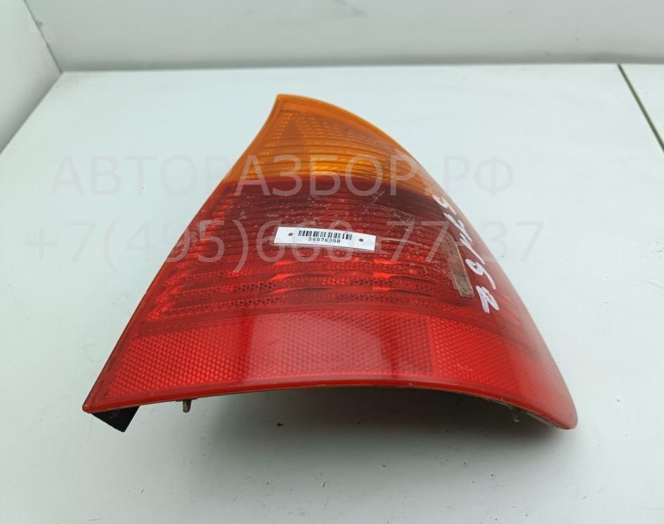 Фонарь задний правый