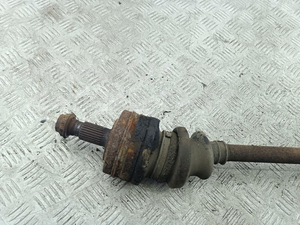 Полуось задняя