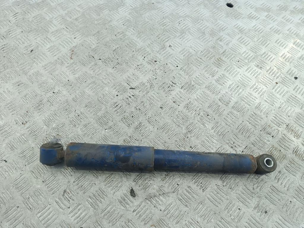 Амортизатор задний правый