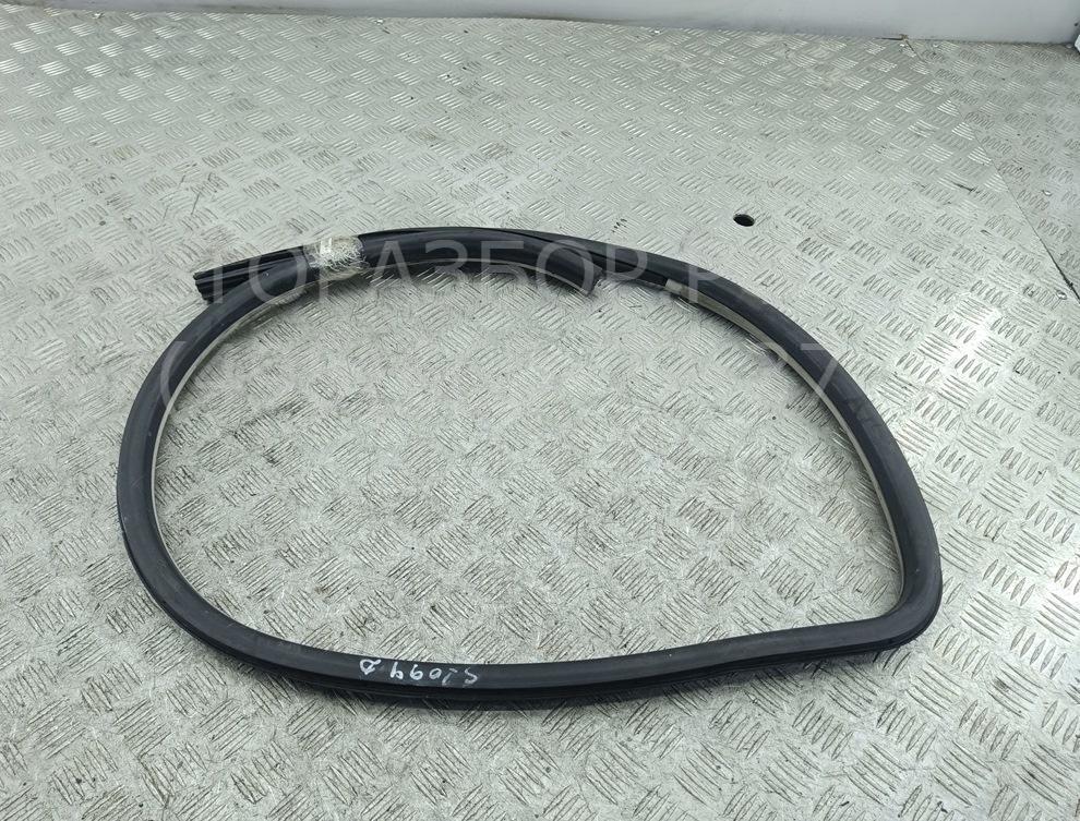 Уплотнитель двери