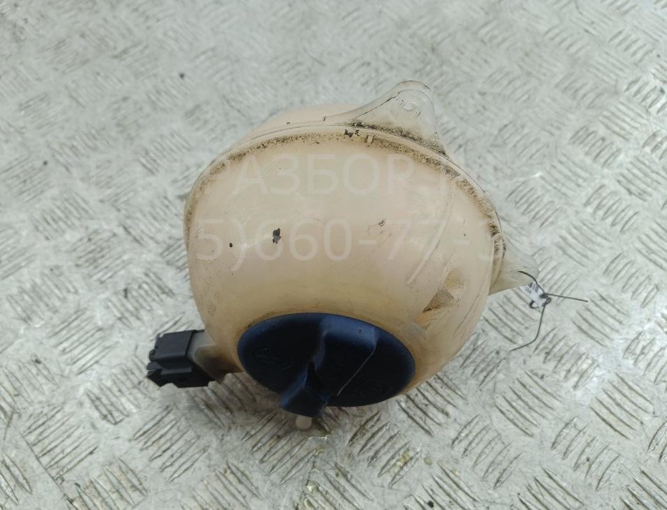 Бачок расширительный