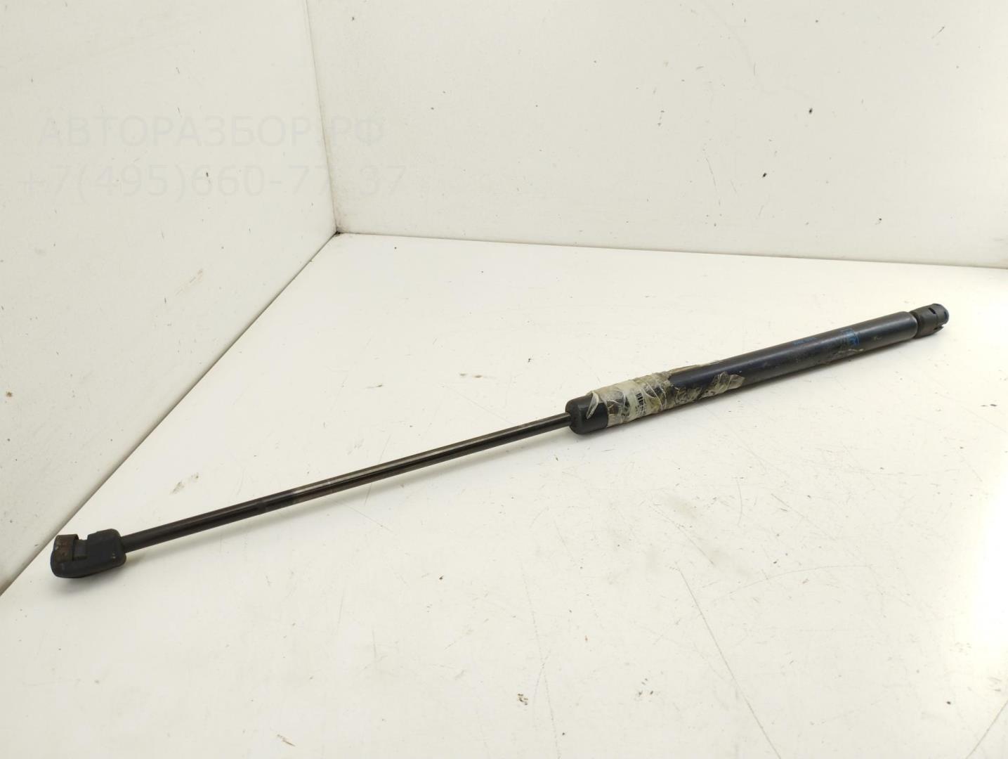 Амортизатор крышки багажника