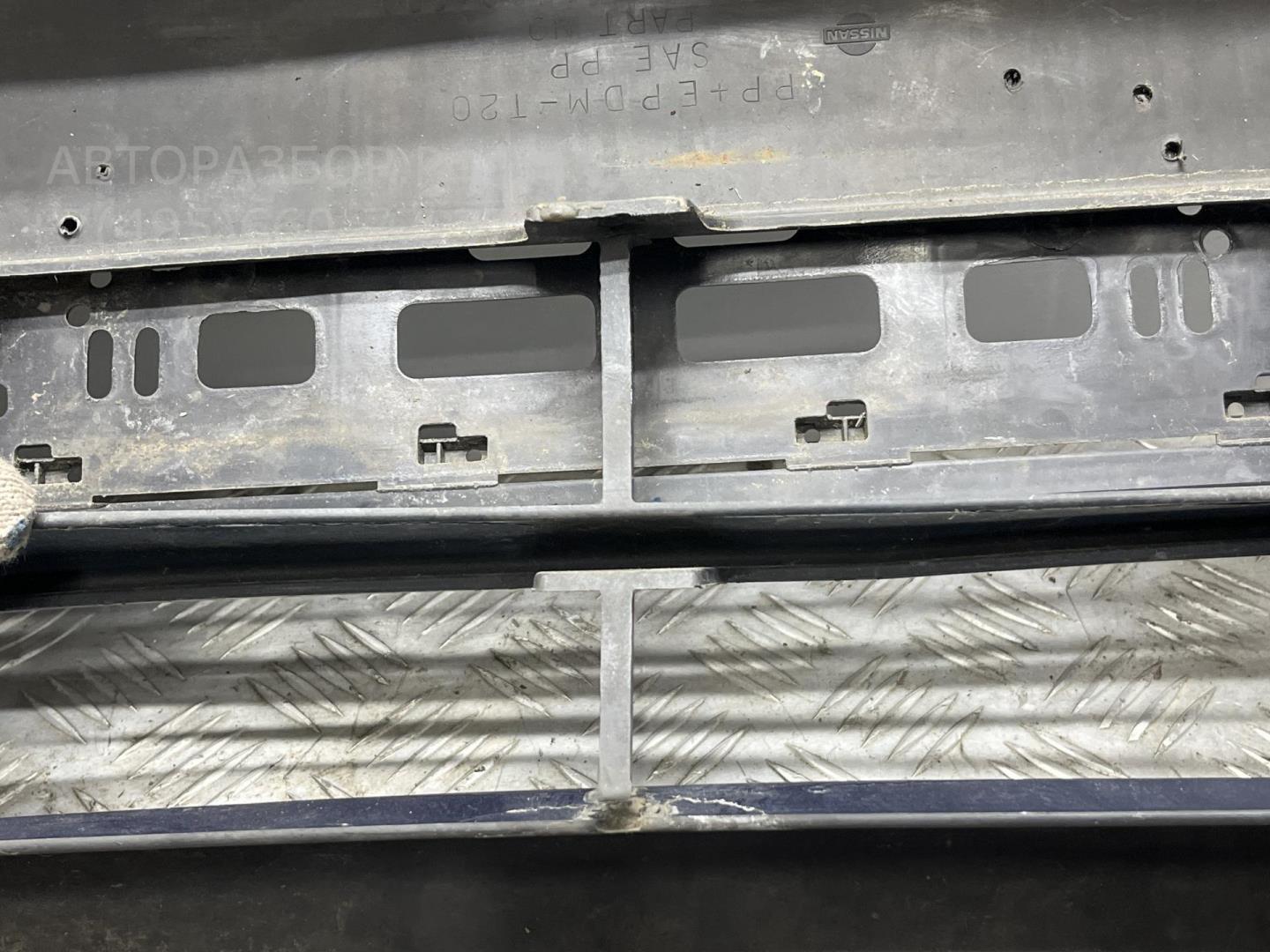 Бампер передний