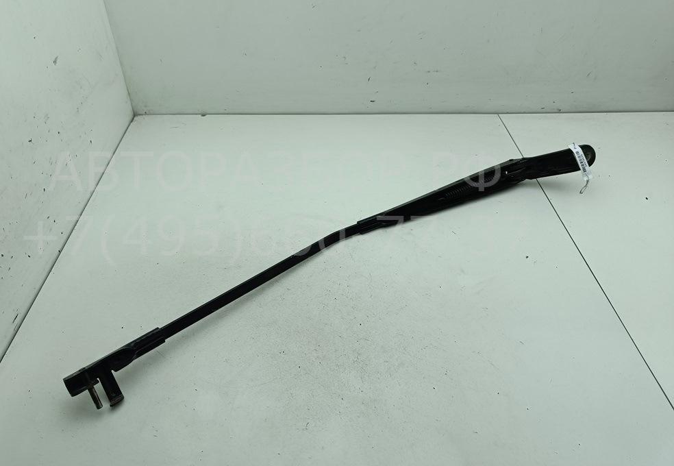 Поводок стеклоочистителя передний левый