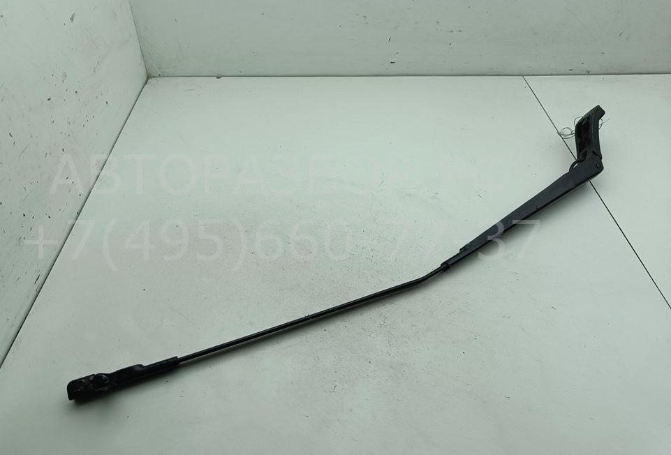 Поводок стеклоочистителя передний правый