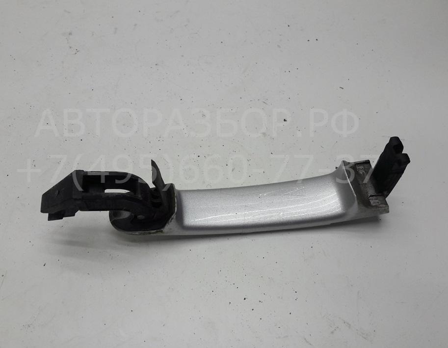 Ручка двери передней наружная правая