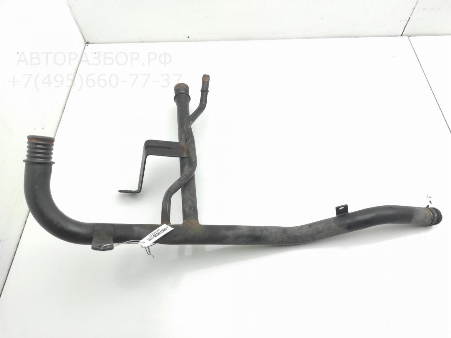 Трубка системы охлаждения