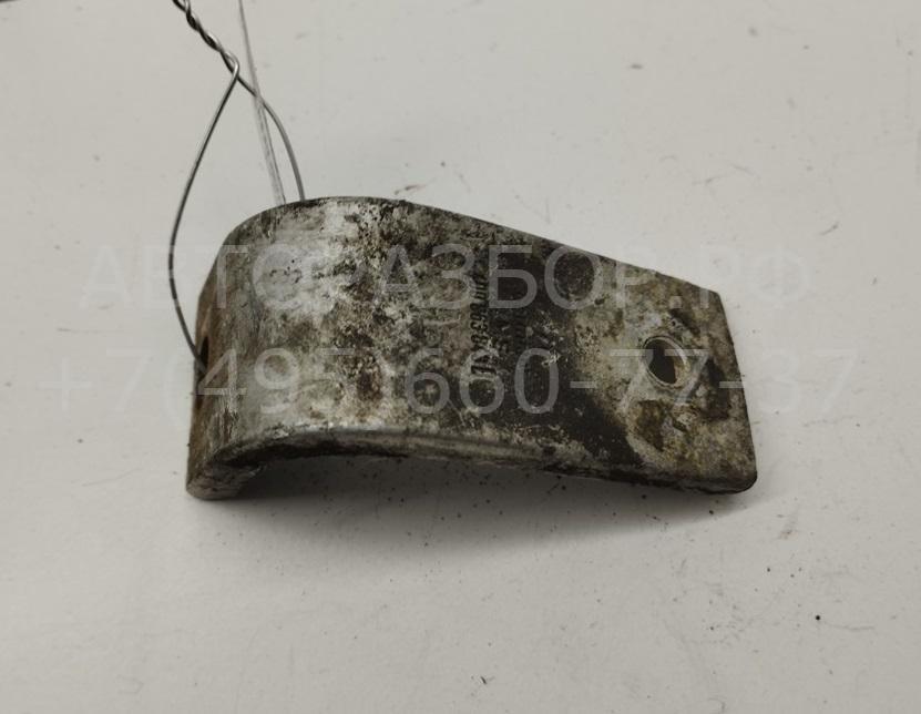 Кронштейн радиатора