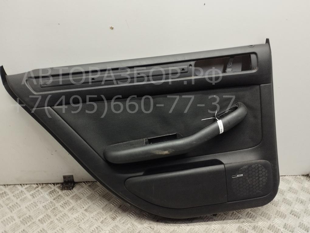 Обшивка двери задней левой