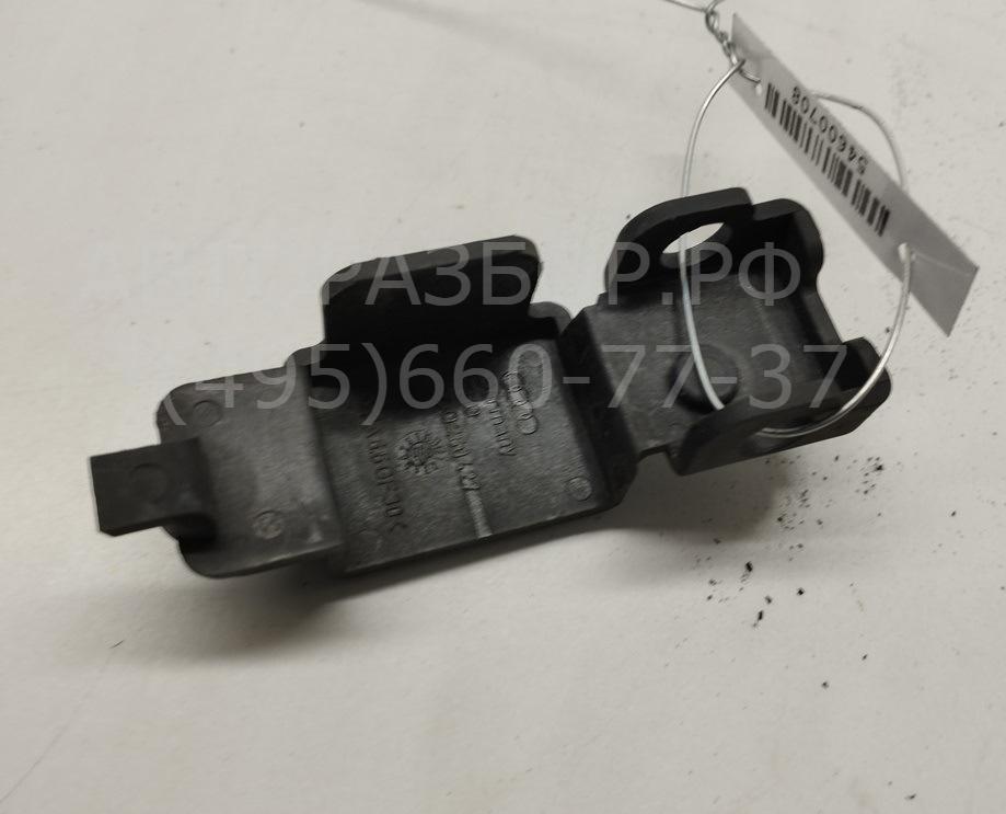 Кронштейн радиатора